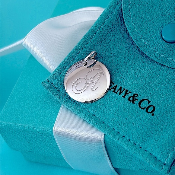 🩵LARGE Size Notes Tiffany & Co. Initial A Pendant Charm - Picture 1 of 11